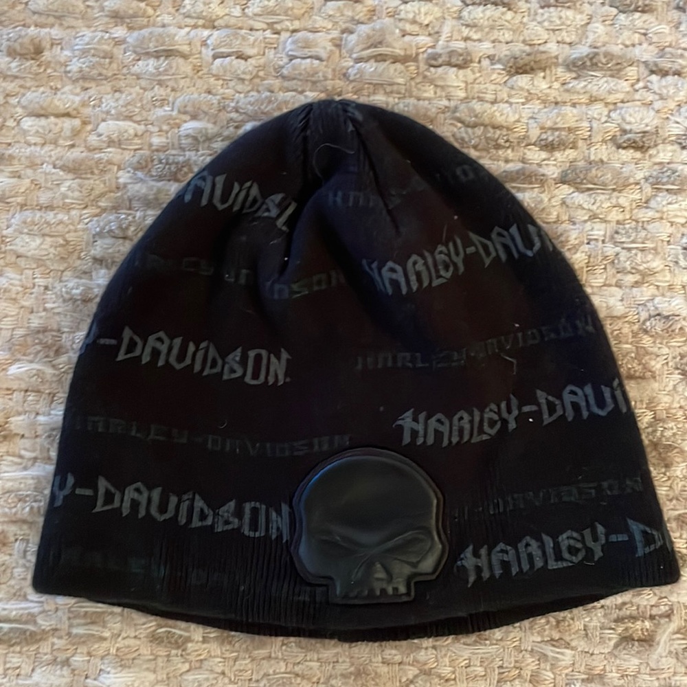 Black HD Toboggan